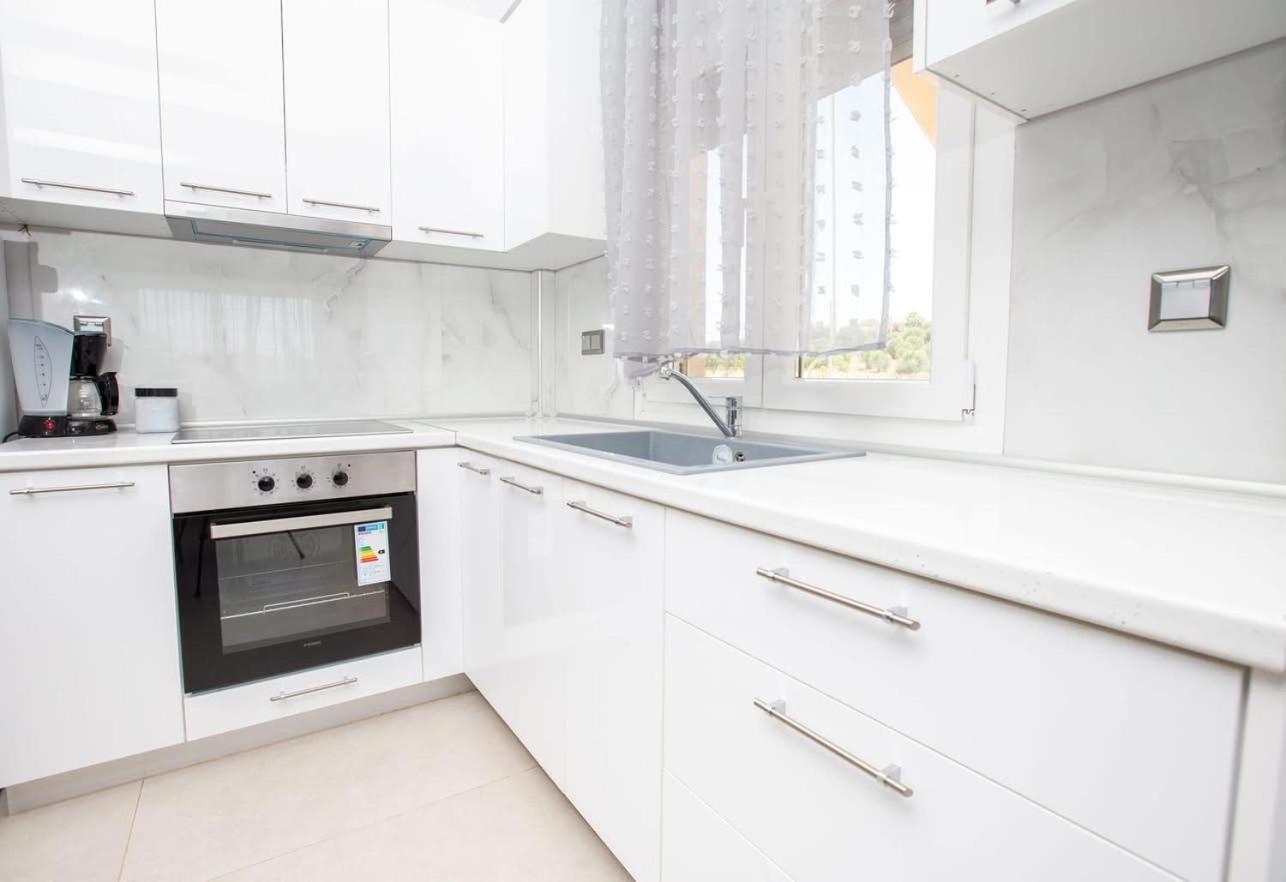 Marane Luxury Suites Nea Moudania Eksteriør billede